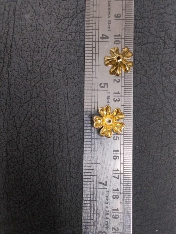 RITIKA CRAFT Golden Flower 100 pcs for Toran Making/Jewellery Making/Craftwork/Decoration - Image 2
