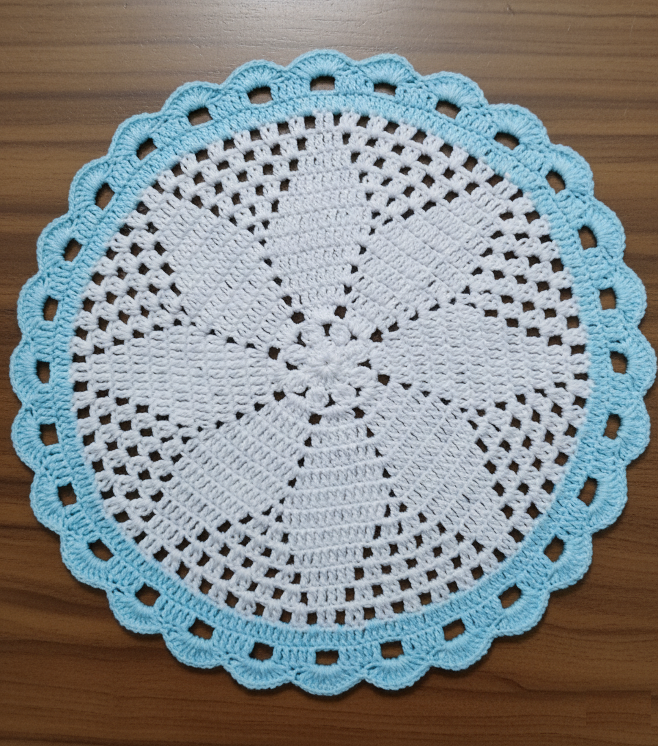 RITIKA woolen crochet table White - Blue mat 14 inch